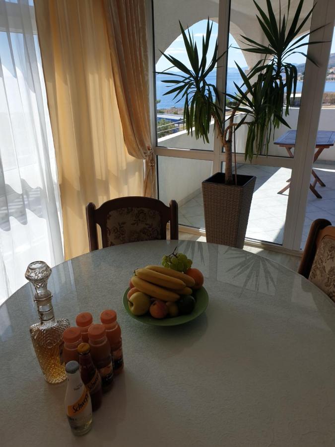 Apartmani Mlikotic 杜基拉特 外观 照片