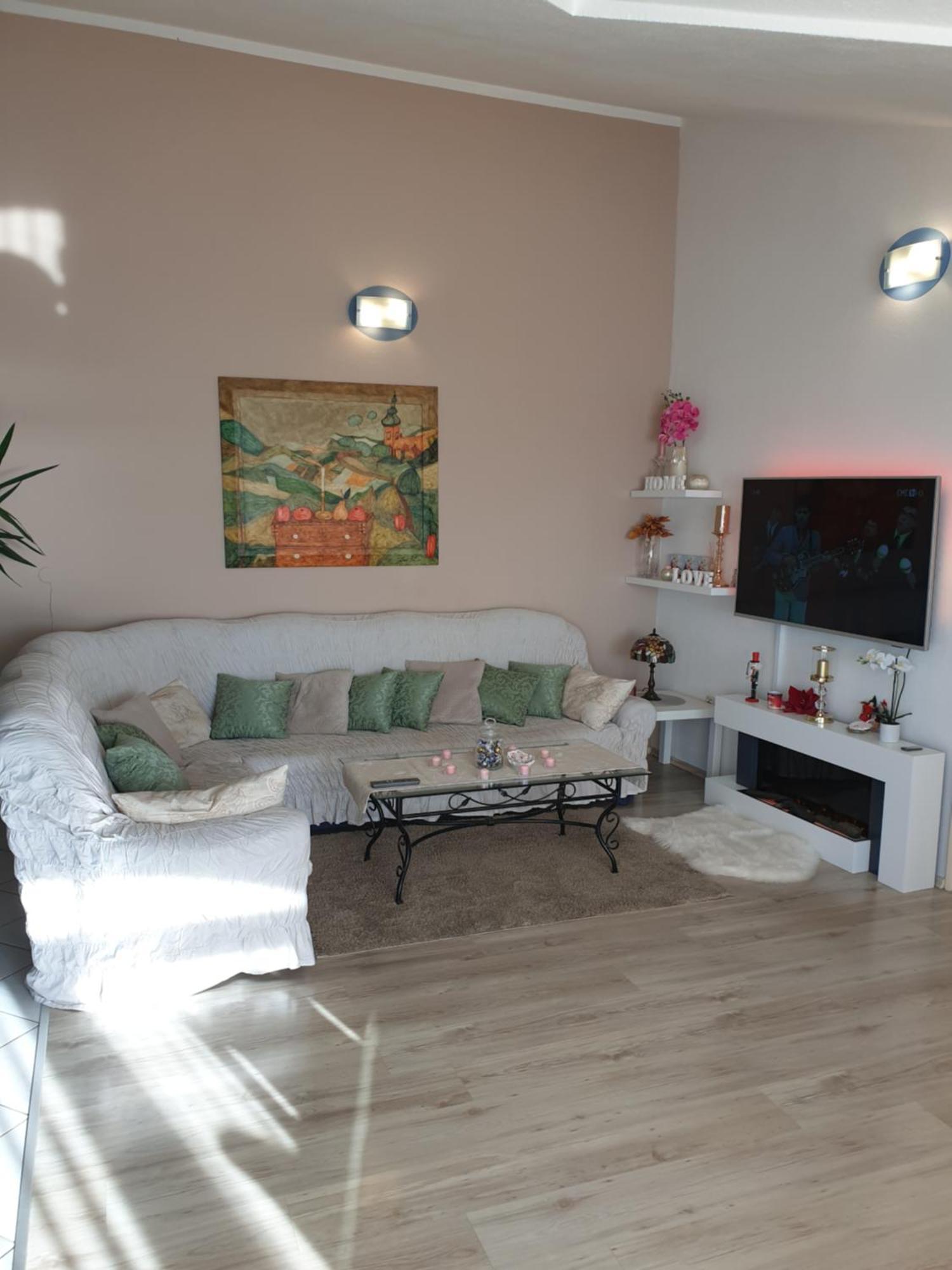 Apartmani Mlikotic 杜基拉特 客房 照片